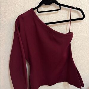 Zara Burgundy ASYMMETRIC KNIT TOP